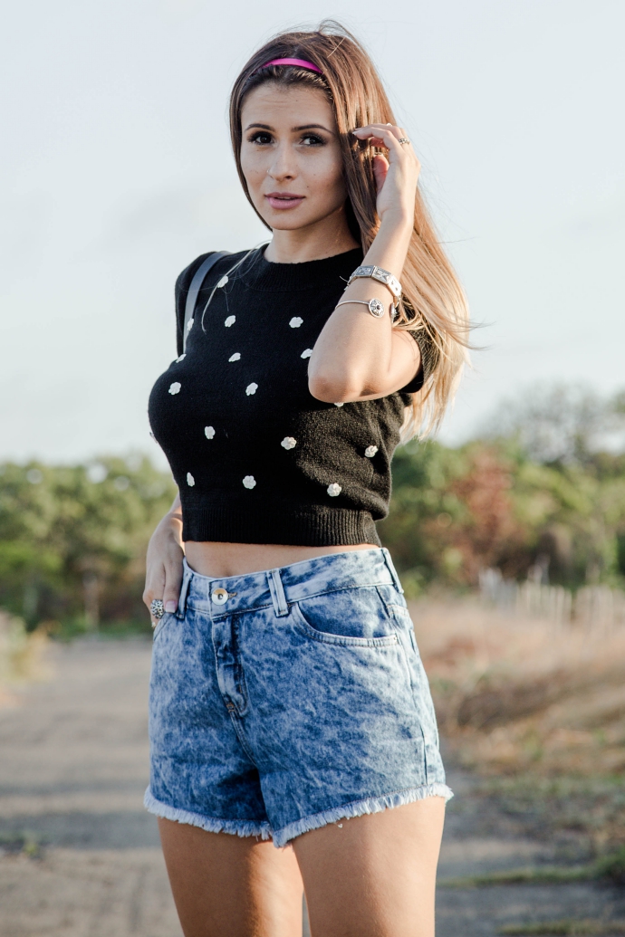 cropped top